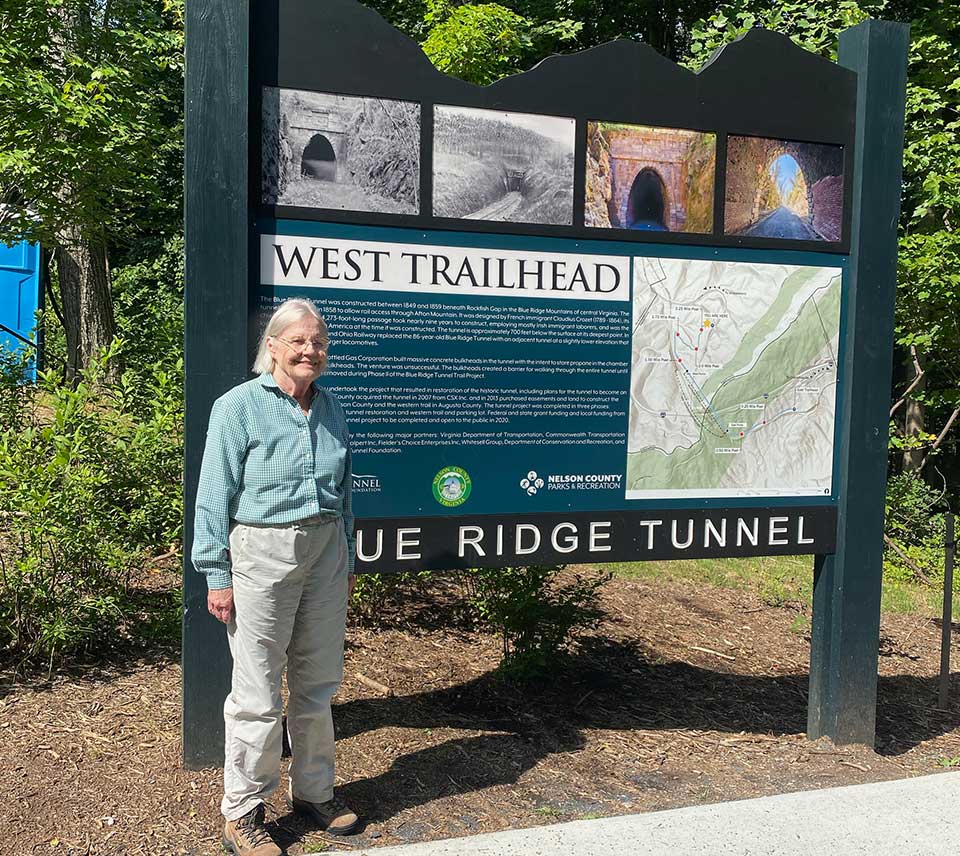 Carefree Senior Living left Image